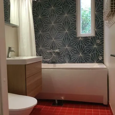 Jeja Roosintie 6 * 汉科